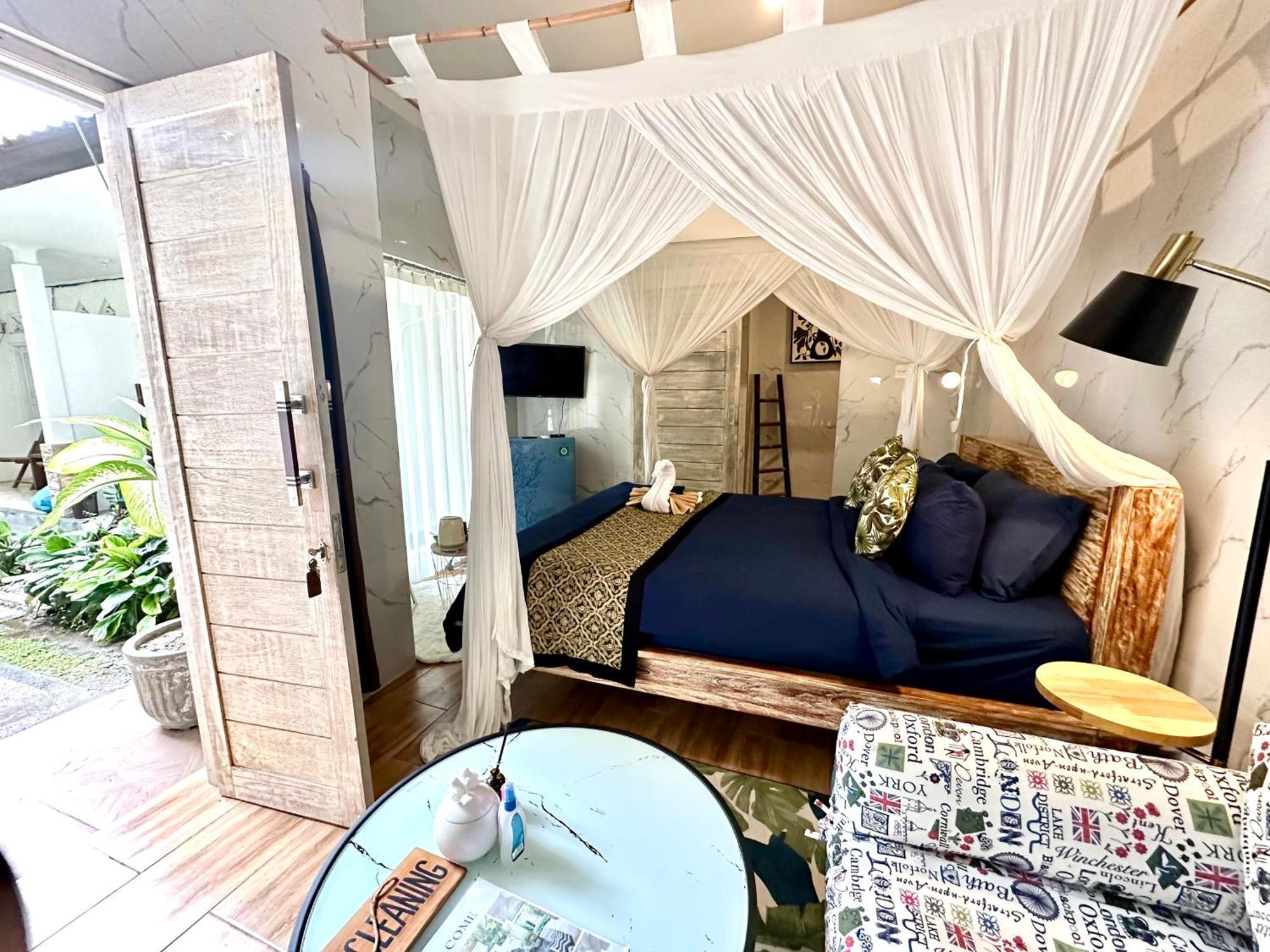 Kubu Guest House Seminyak Kültér fotó